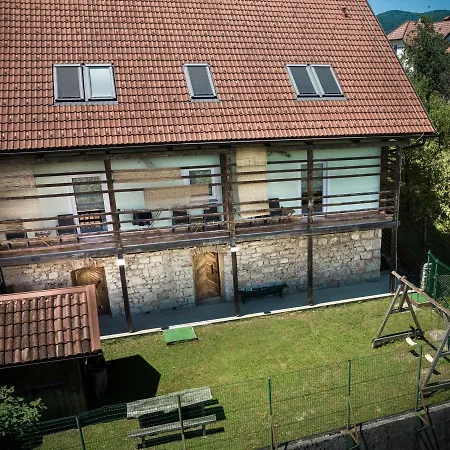 Apartamento Suster Stari Trg ob Kolpi